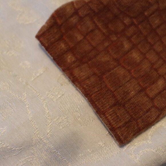 Vintage Talbots V-Neck Cashmere Silk Blend Animal Print Sweater Size Large - Picture 10 of 13